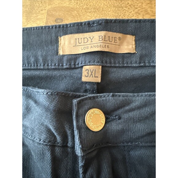 Judy Blue Bermuda Shorts Size 3XL With Tummy Control Hight Waisted Cuffed Blue - Picture 3 of 8